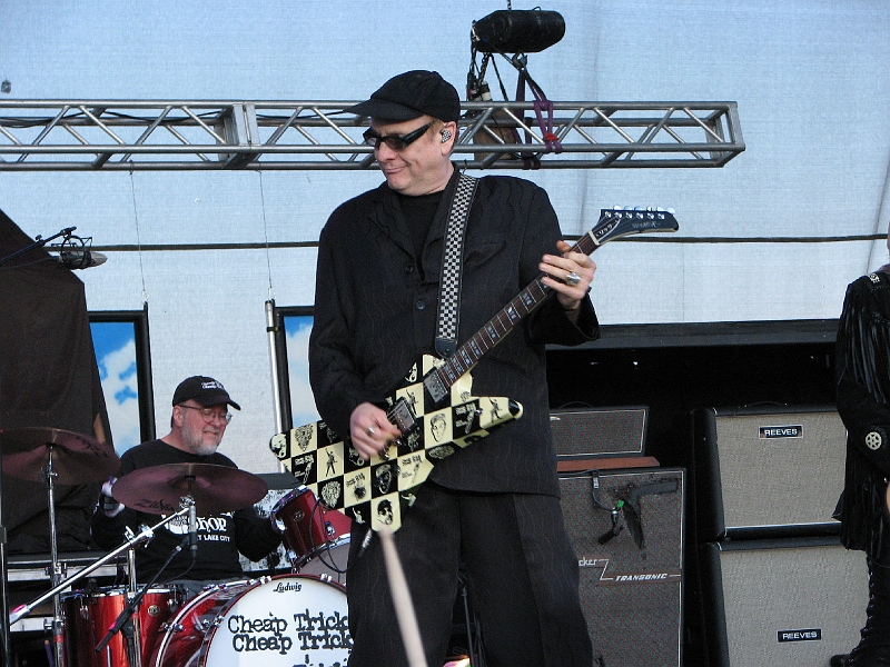 Cheap Trick 011